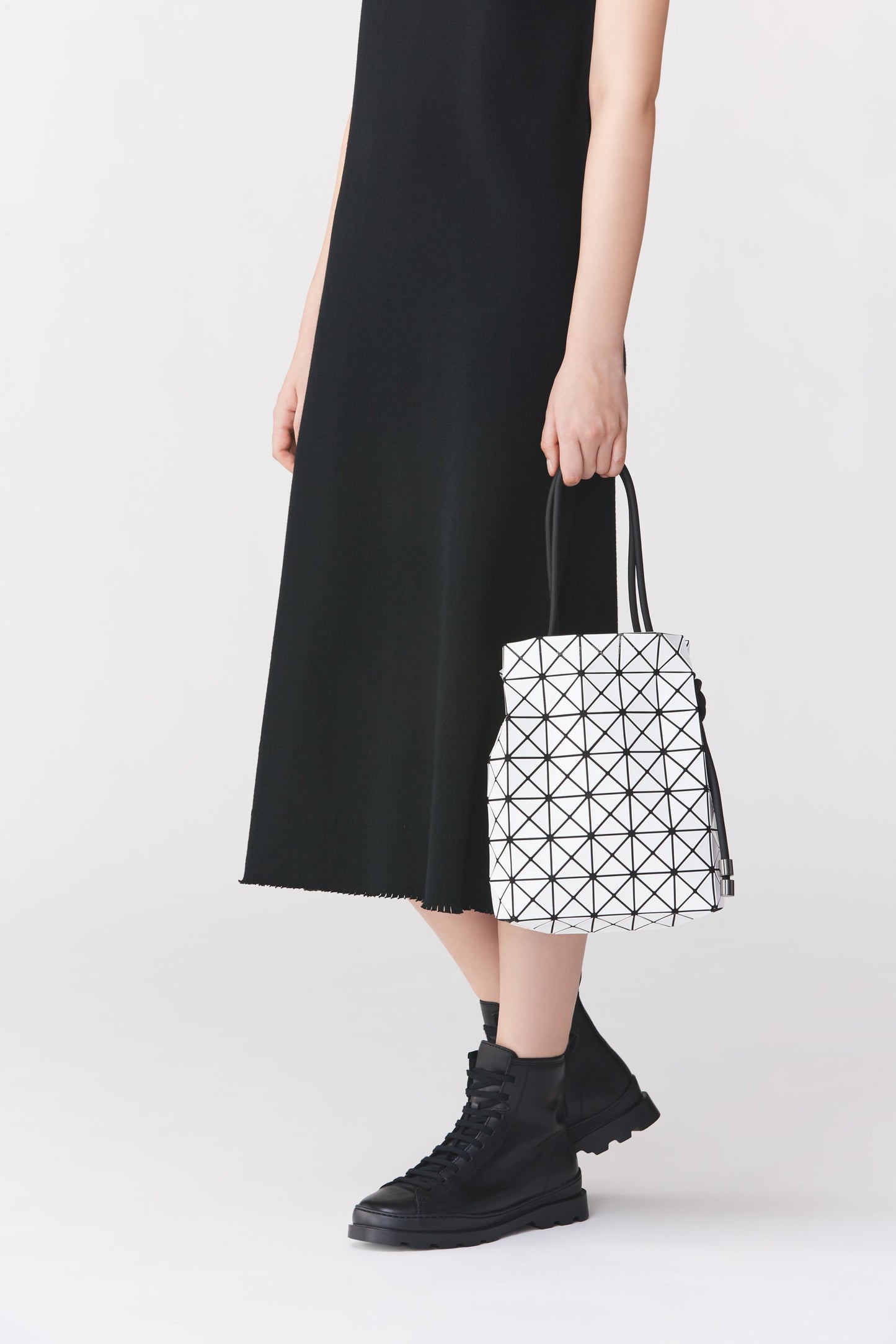 BAO BAO ISSEY MIYAKE WRING SHOULDER BAG
