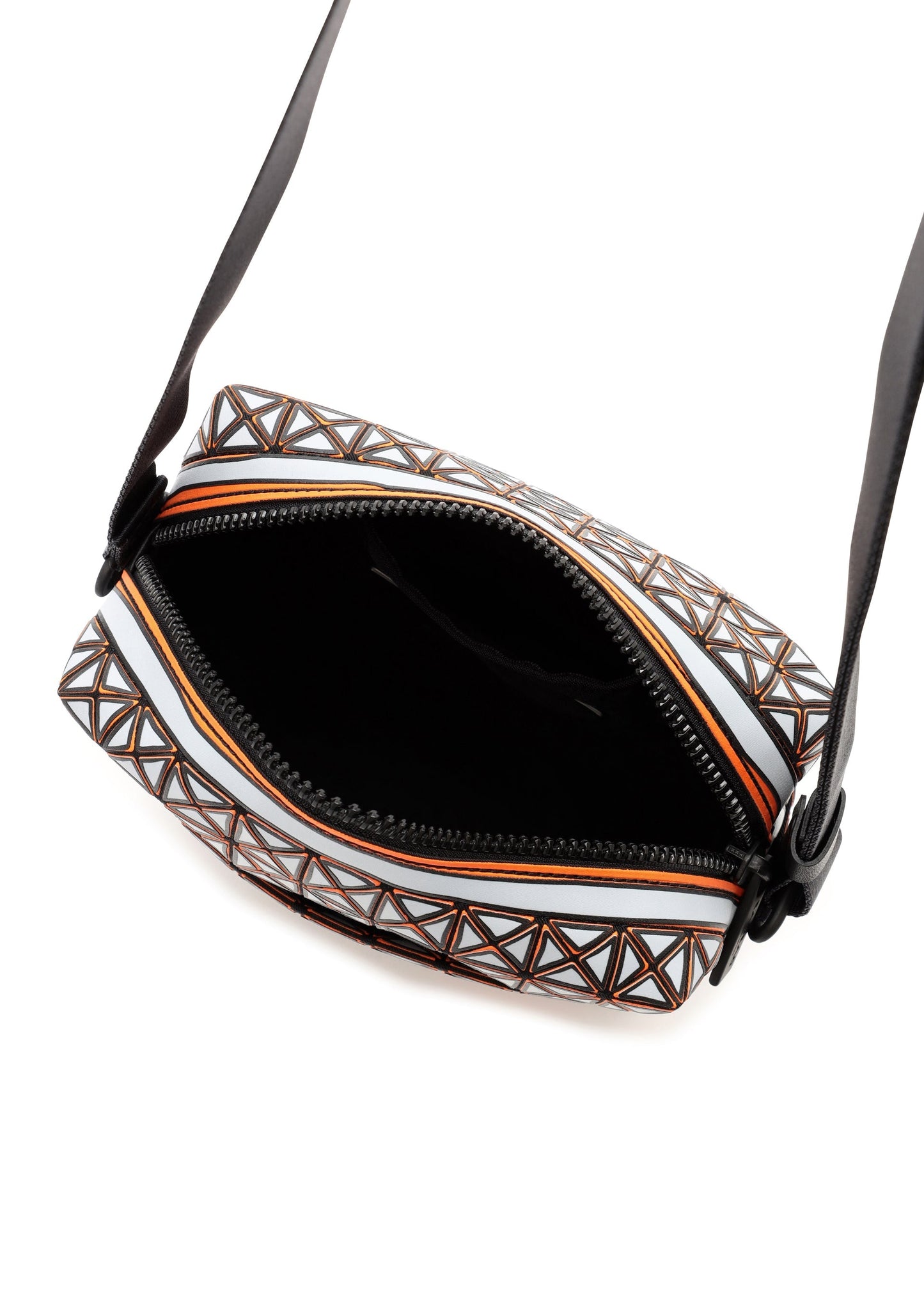 BAO BAO ISSEY MIYAKE VOYAGER ROUGH