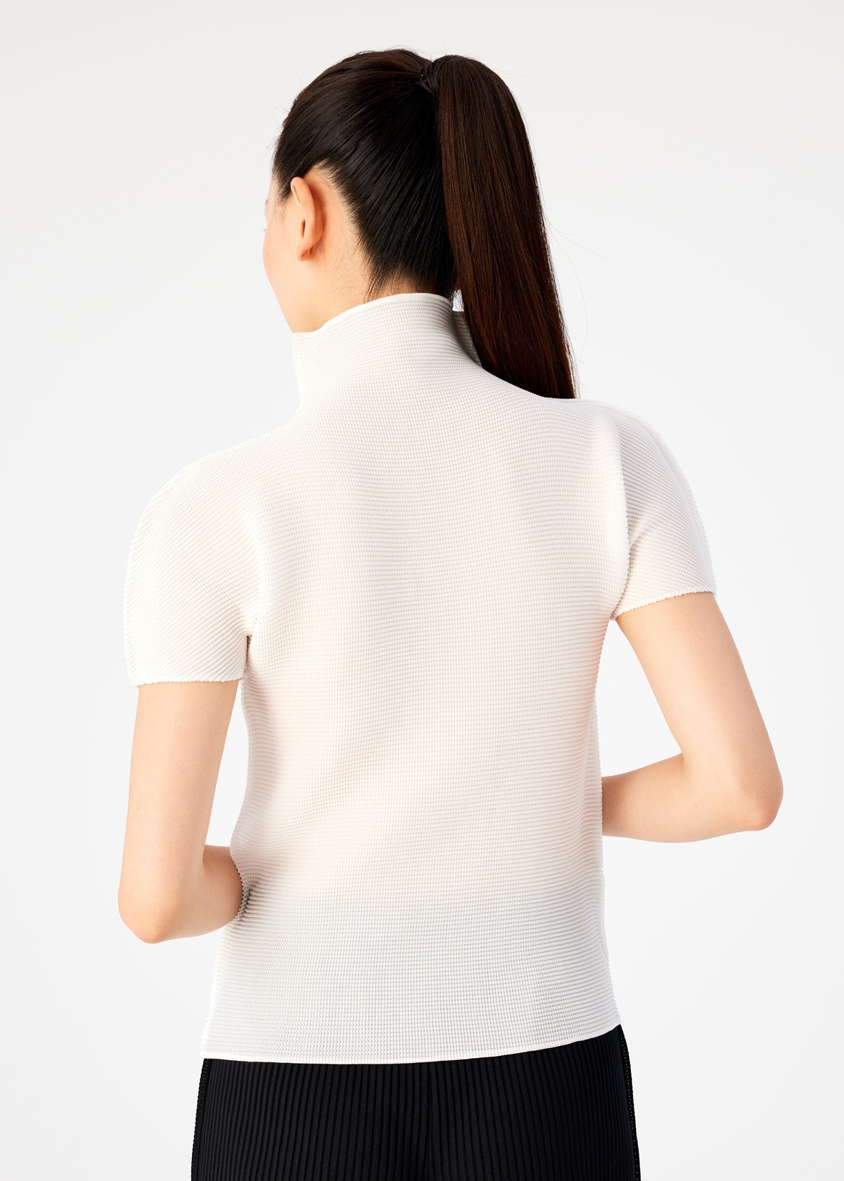 me ISSEY MIYAKE STRETCH PLEATS 09